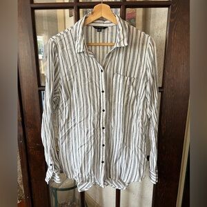 Lucky brand button up shirt